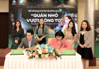 Quán nhỏ vượt sóng to