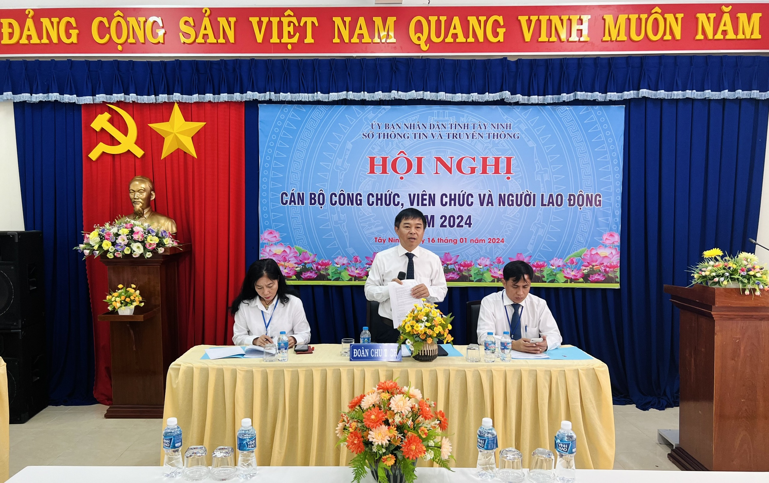 Sở Thông tin và Truyền thông tổ chức Hội nghị cán bộ công chức, viên chức và người lao động năm 2024